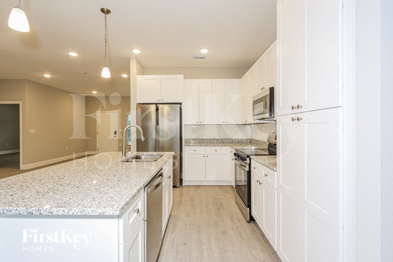 717 Garvey Rd Sw - Photo 6 of 19