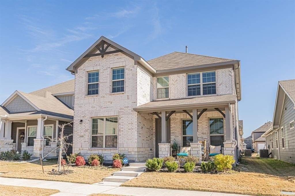 2935 Brittlebush Dr - Photo 2 of 39