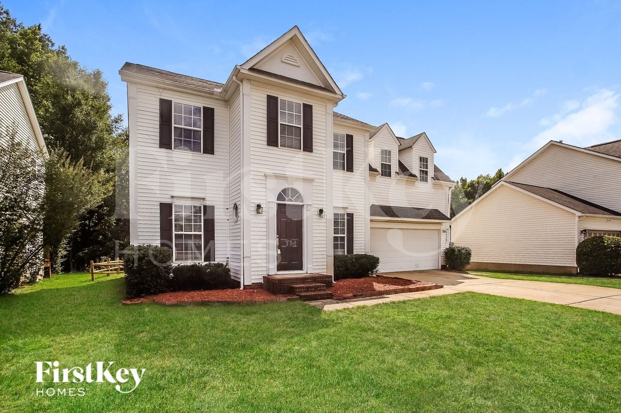 5115 Timbertop Ln - Photo 3 of 15