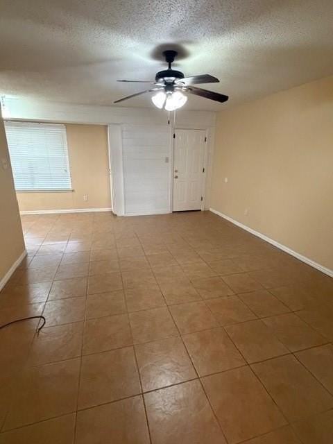 202 W Cotter Ave - Photo 3 of 13