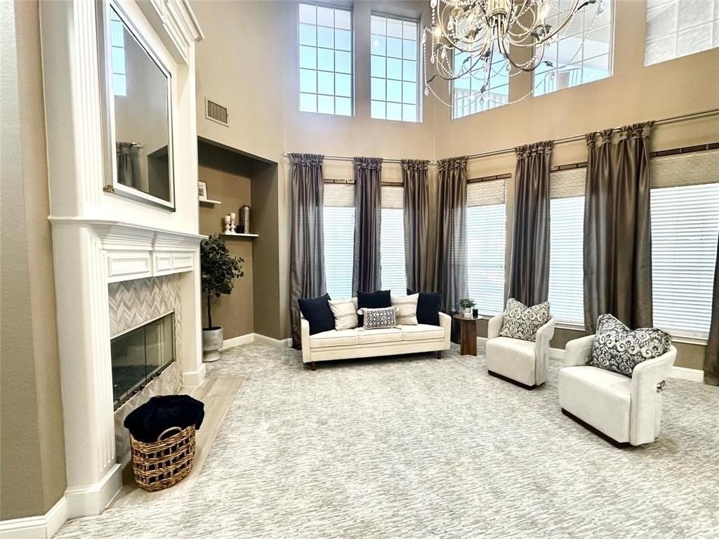 1804 Briaroaks Dr - Photo 4 of 40