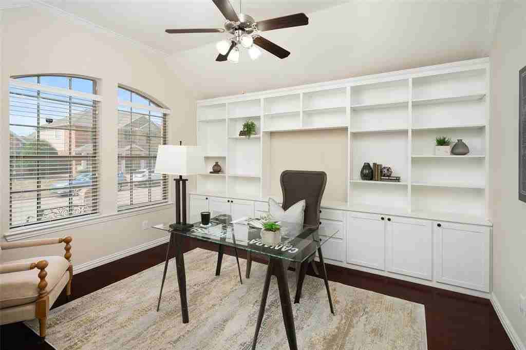 7518 Forest Ridge Trl - Photo 5 of 40