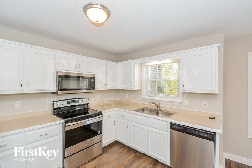 1930 Whirlaway Cir - Photo 7 of 15