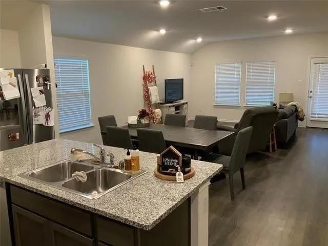 2626 Fieldcrest Ln - Photo 3 of 22