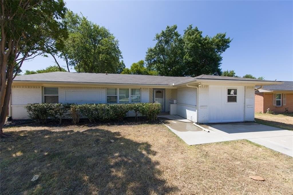 418 Apollo Rd - Photo 2 of 24