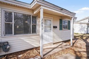 2211 Barbell Ln - Photo 1 of 1