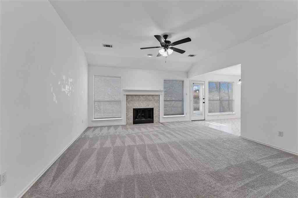 134 Lynnie Penny Ln - Photo 5 of 16