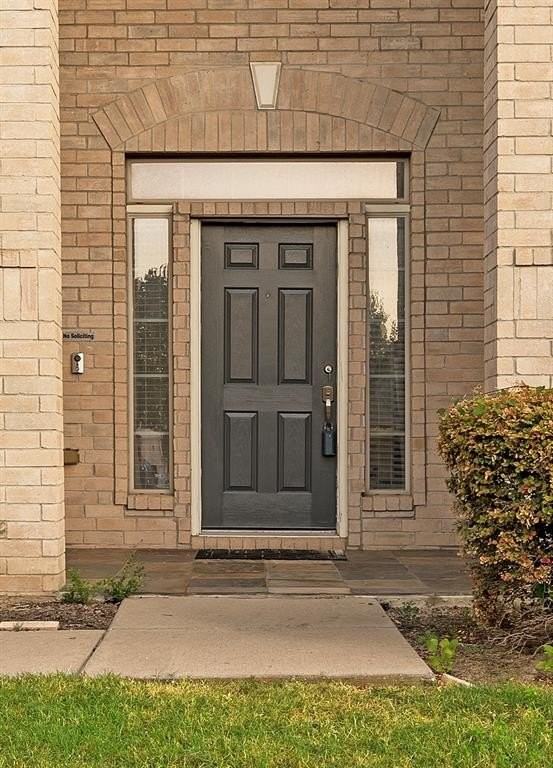 6500 Hickory Hill Dr - Photo 3 of 29