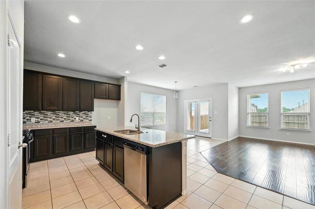 1724 Long Meadow Rd - Photo 5 of 23