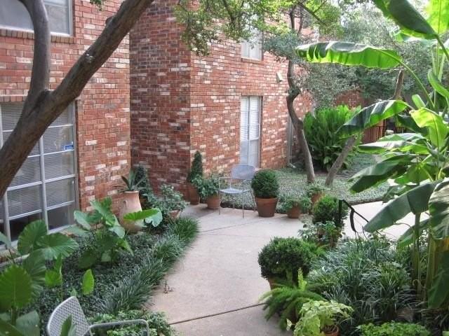 4317 Hartford St #109 - Photo 2 of 40