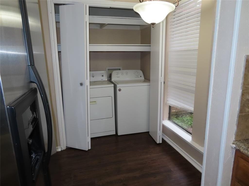 1216 Paintbrush St - Photo 7 of 14