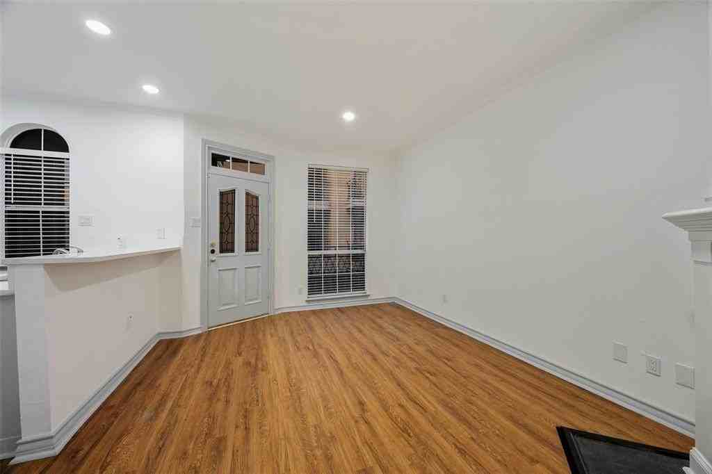 6318 Richmond Ave #4202 - Photo 3 of 11