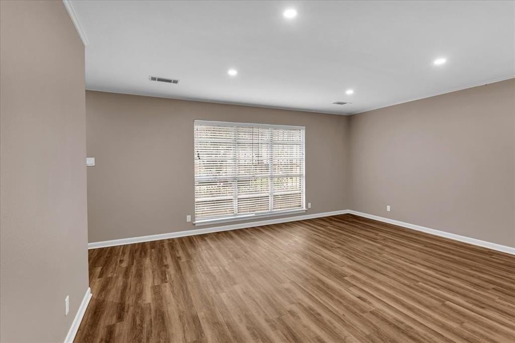 509 Dean Dr - Photo 7 of 40