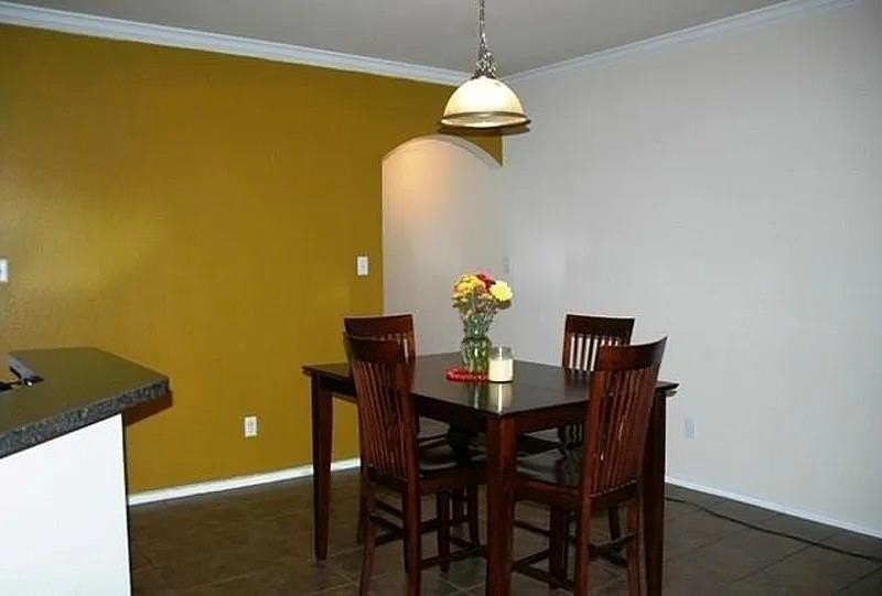 713 Aries Dr - Photo 4 of 6