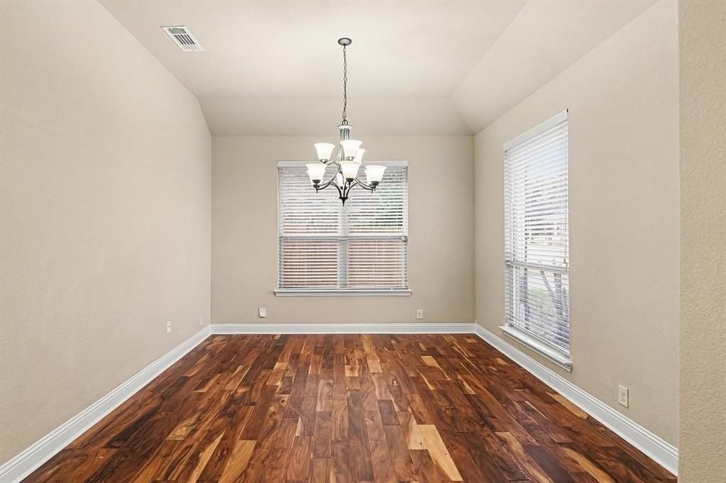 12313 Treeline Dr - Photo 5 of 26