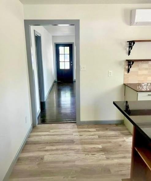 1720 Grand Ave - Photo 5 of 17