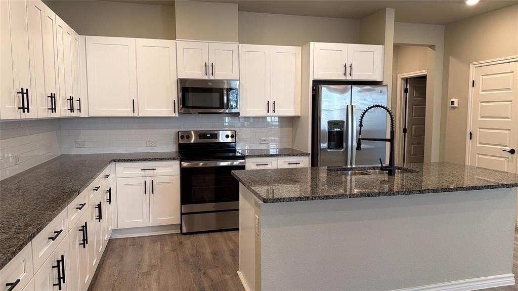 709 16th St #160 - Photo 2 of 18