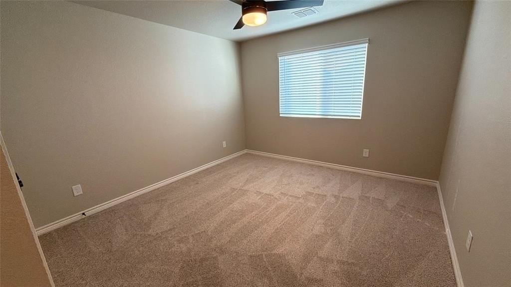 709 16th St #160 - Photo 7 of 18