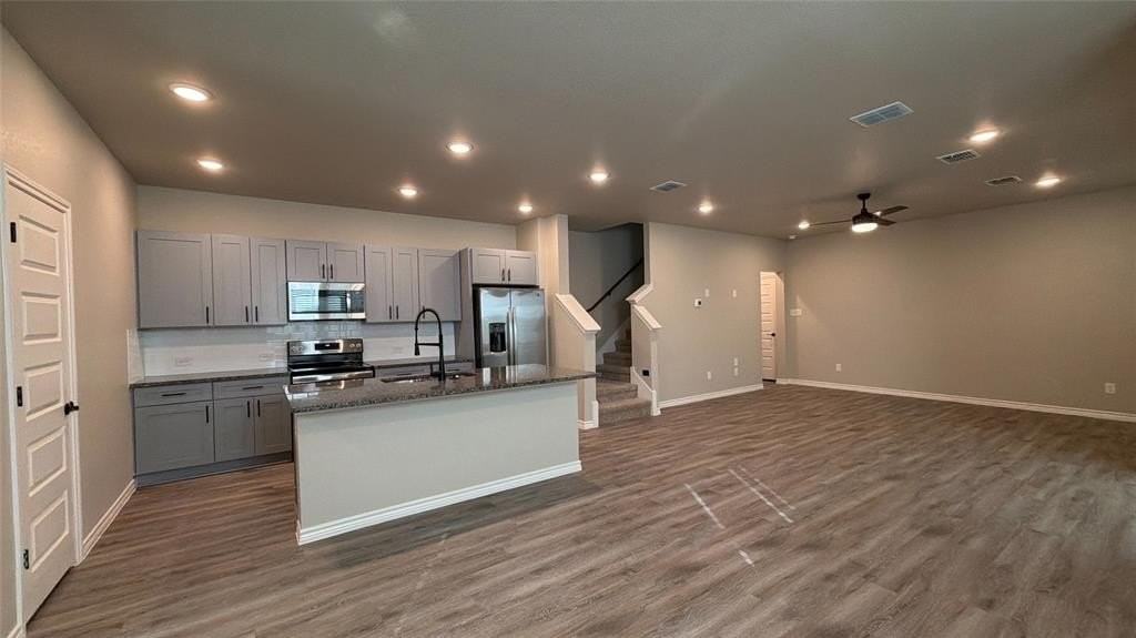 725 Vine St #118 - Photo 2 of 16