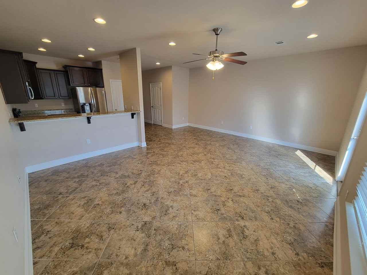 2068 Wilsons Plover Cir - Photo 3 of 28