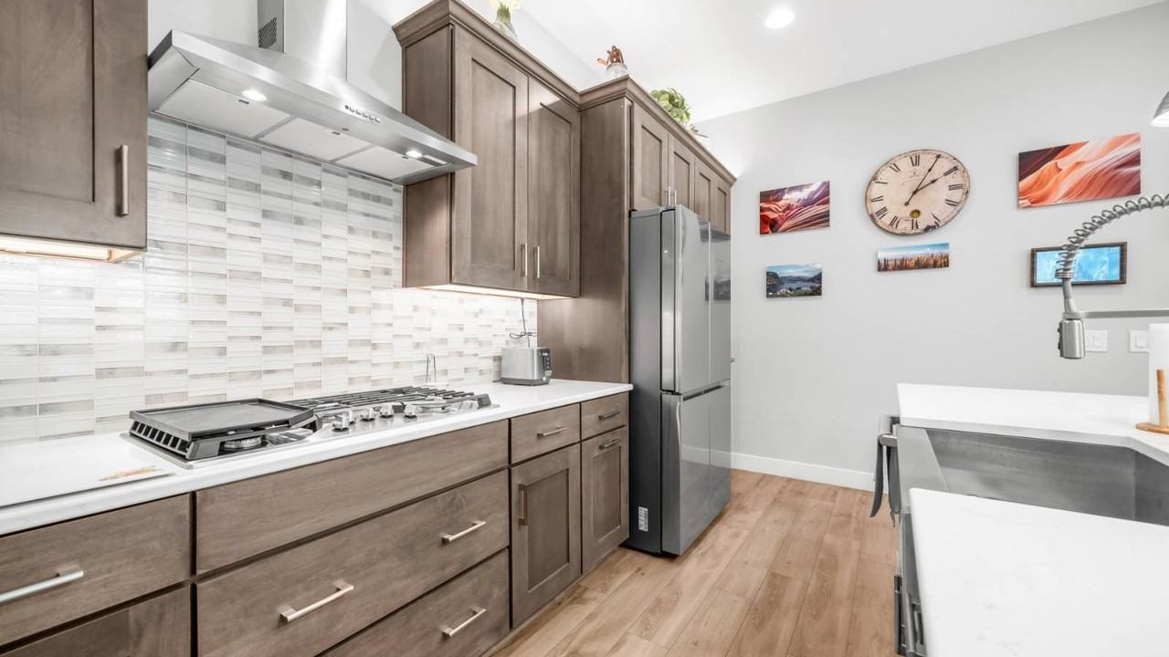 23080 E Carriage Way - Photo 6 of 35