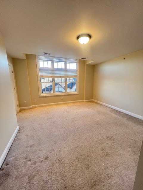 355 Central Park Ave #355B - Photo 7 of 10