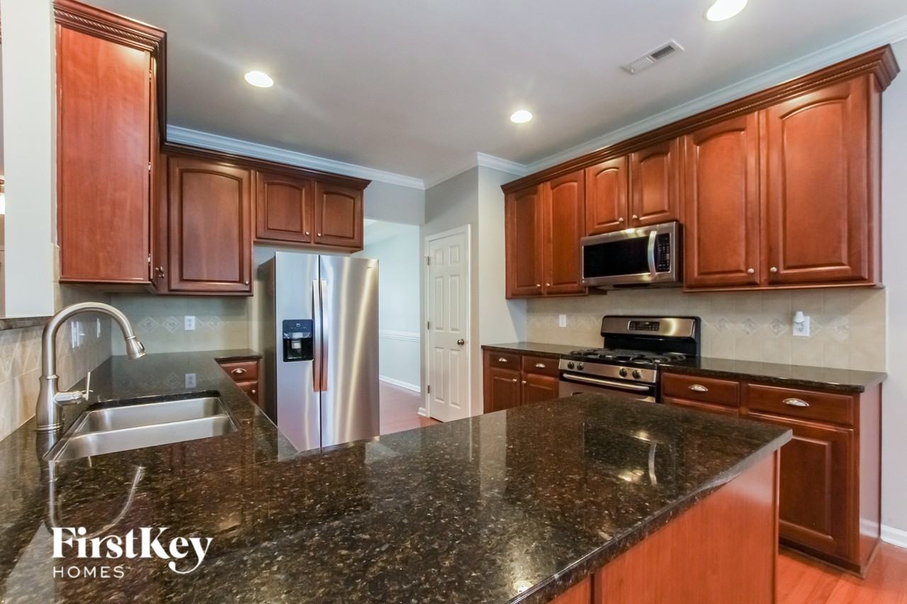 4407 Lawrence Daniel Dr - Photo 6 of 15