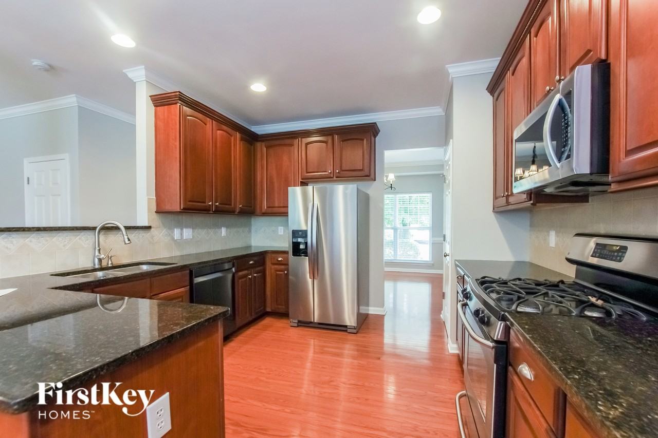 4407 Lawrence Daniel Dr - Photo 7 of 15