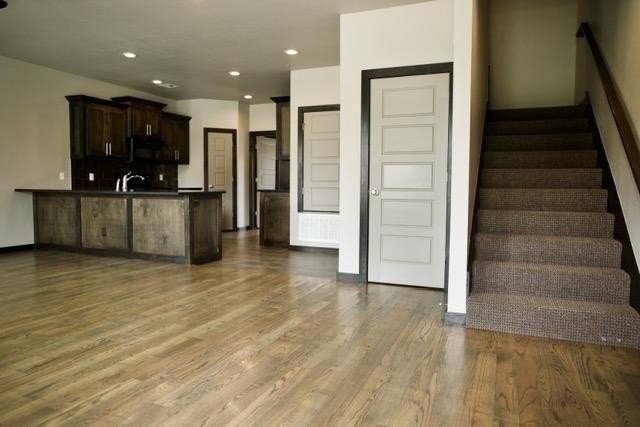 705 Jenkins Ave Unit 705 #705 - Photo 4 of 39