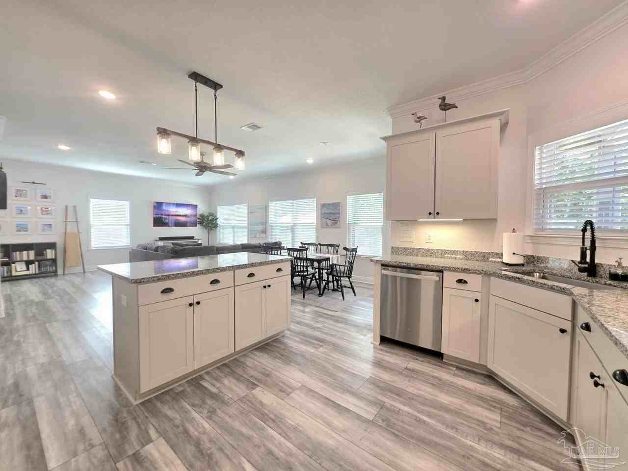 1307 Heron Inlt - Photo 6 of 36