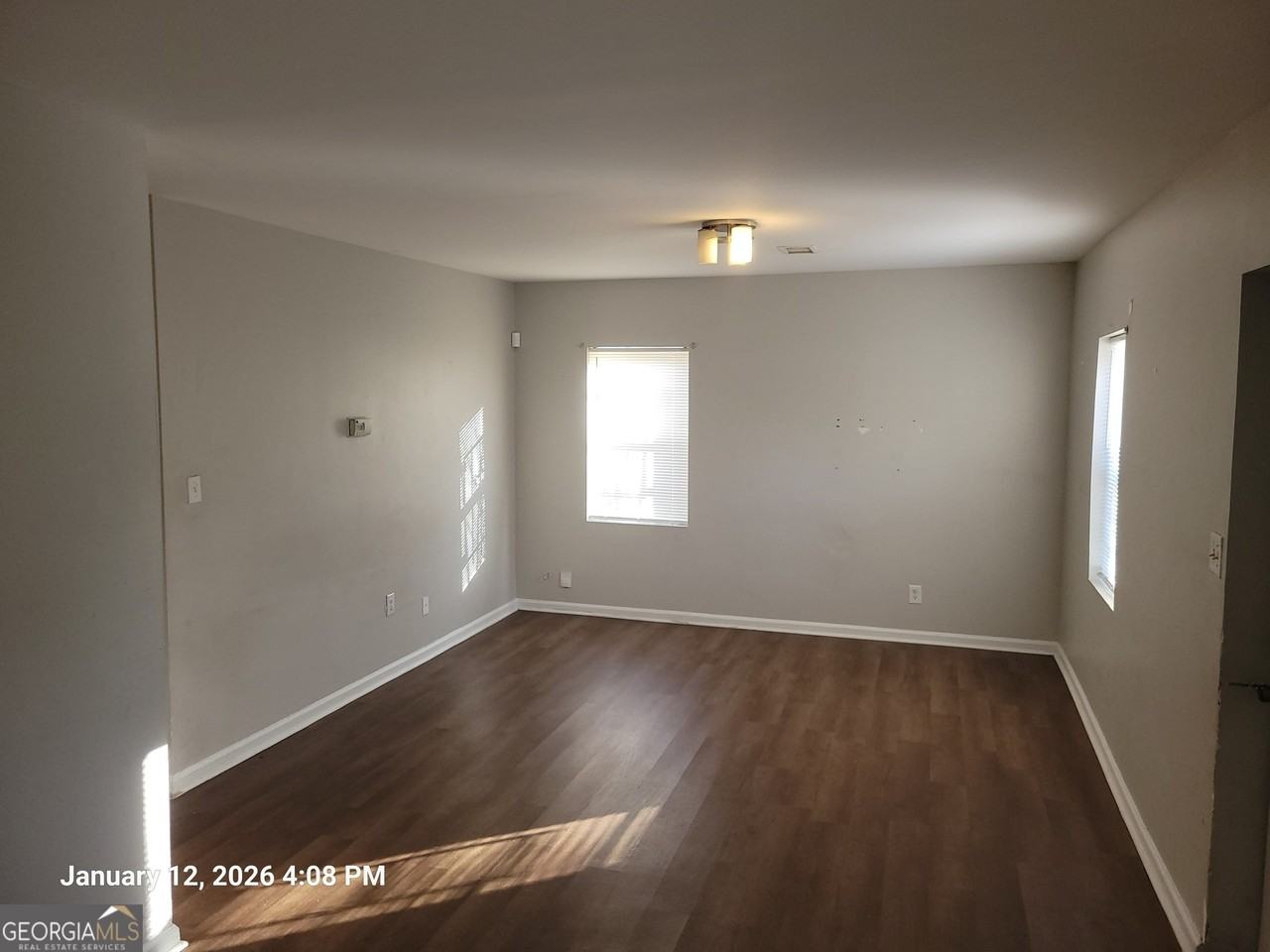 2872 Antioch Rd - Photo 4 of 12