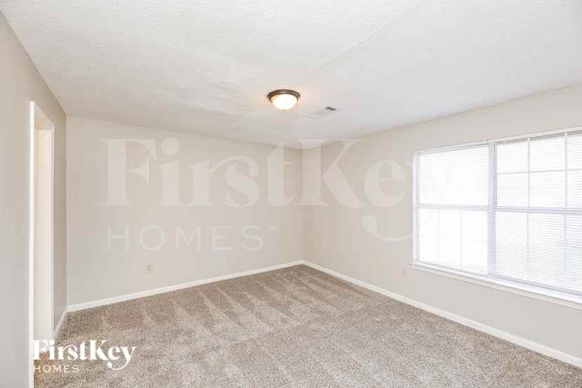 7842 Shadowland Cv - Photo 7 of 16