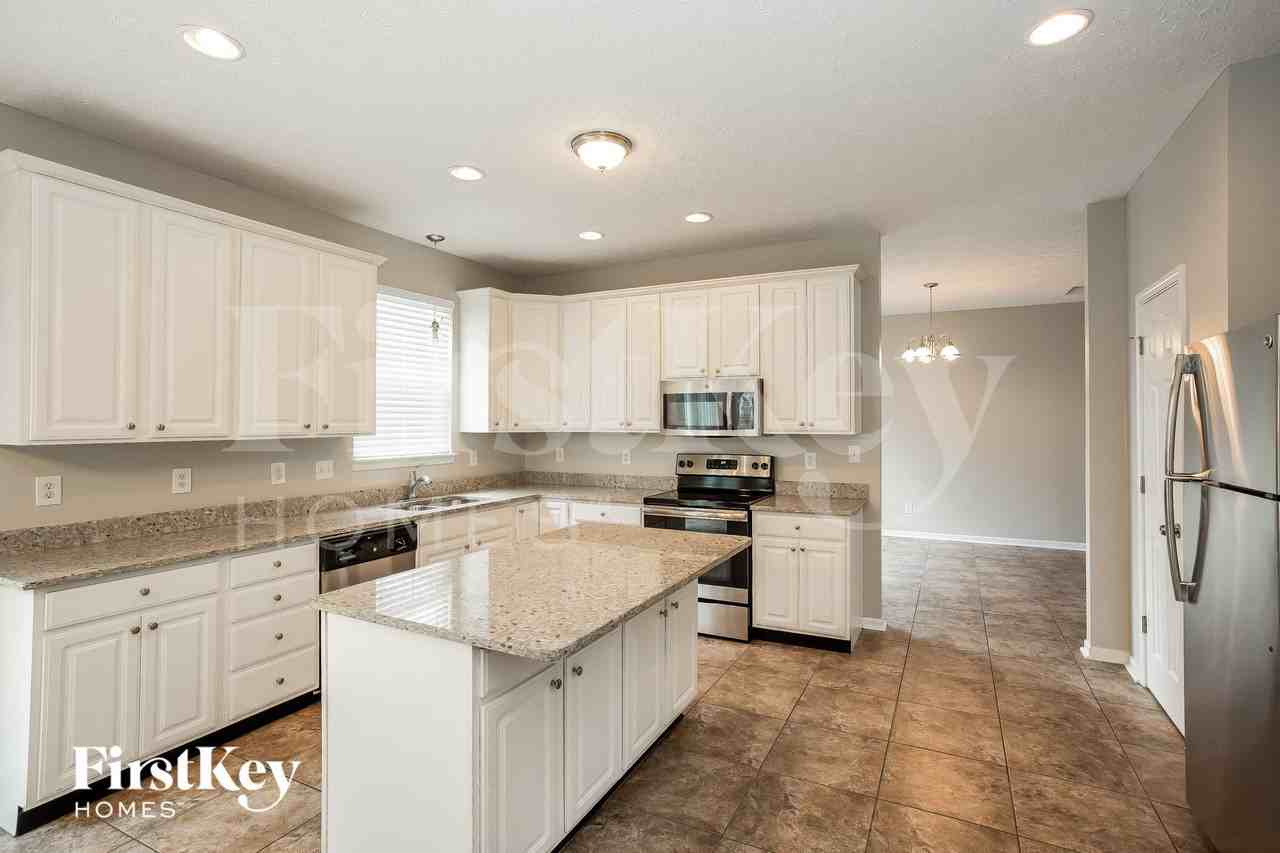 7223 Fields Way - Photo 3 of 15