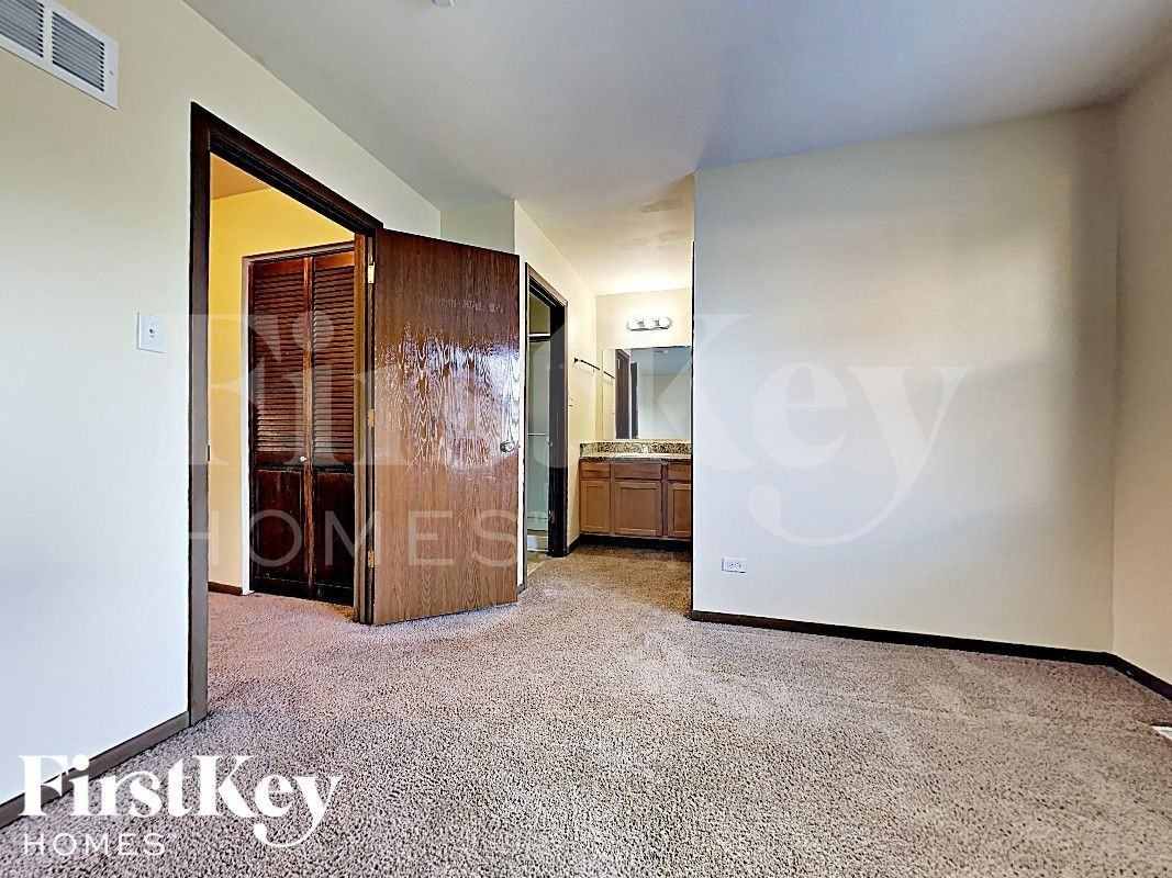 6048 White Birch Ln - Photo 6 of 18