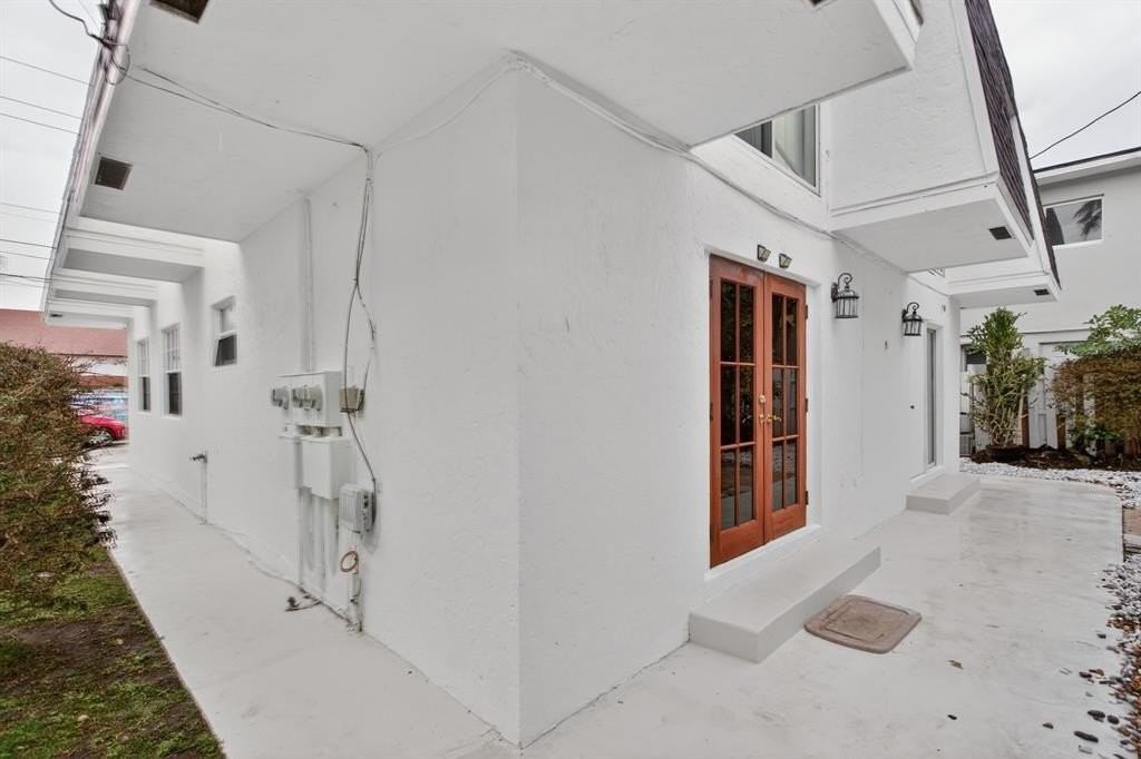 536 Se 20th Ave #1 - Photo 6 of 26