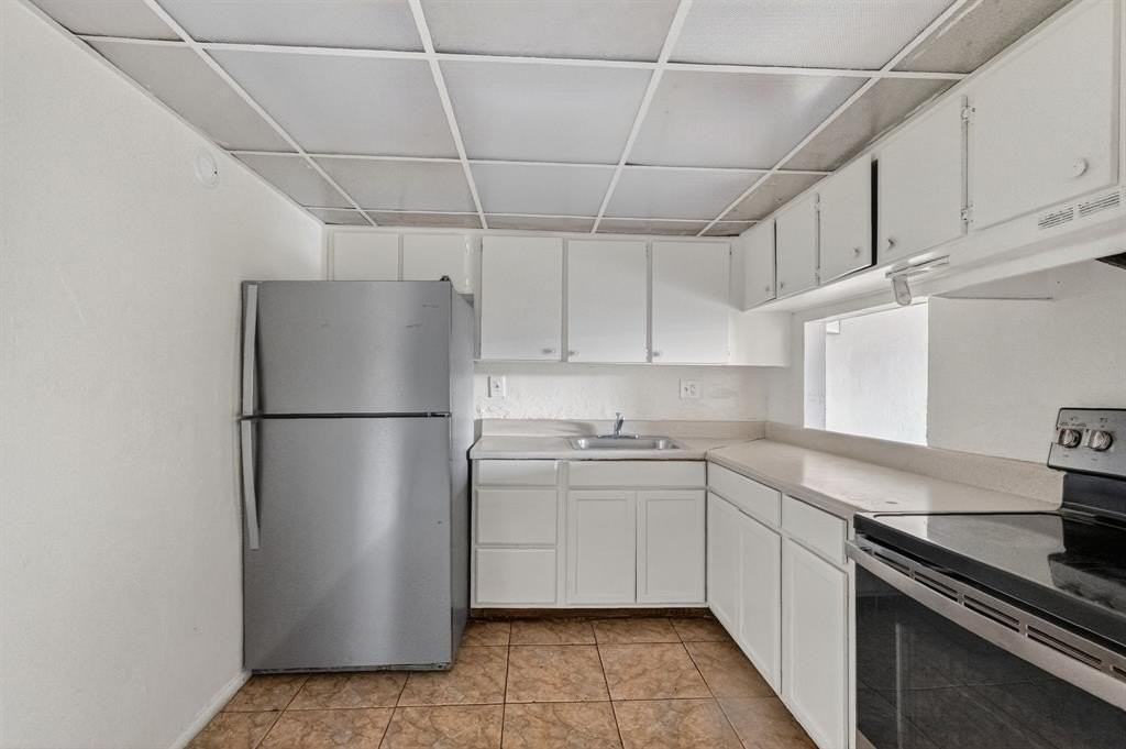 7710 Sw 10th St #2 - Photo 7 of 14