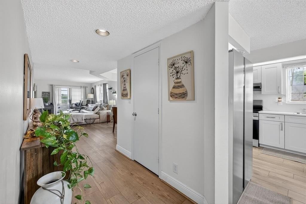 1603 Abaco Dr #M4 - Photo 3 of 16