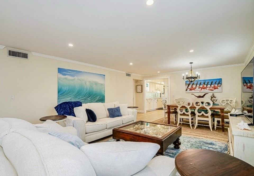 133 E Park Shores Cir Apt 7e #7E - Photo 5 of 36