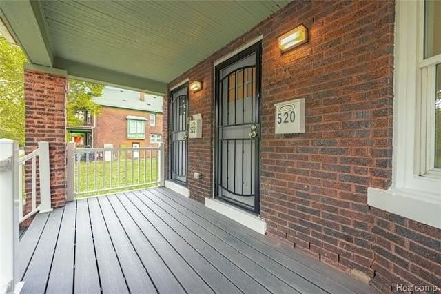 522 Smith St - Photo 6 of 50