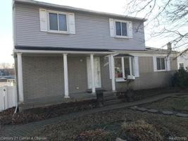 featured image of 24071 Mcdonald St