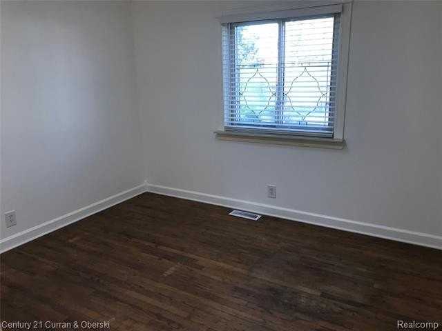 24071 Mcdonald St - Photo 7 of 13