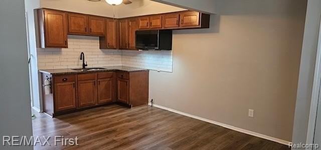 829 Montie Rd - Photo 3 of 12