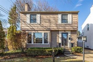 featured image of 758 Chester St