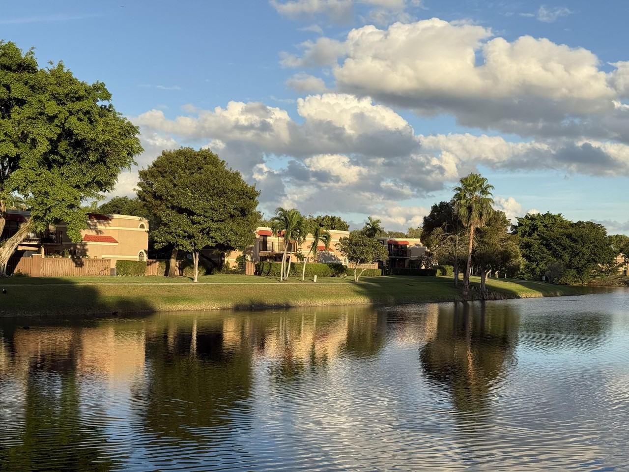 8171 Severn Dr #D - Photo 4 of 15