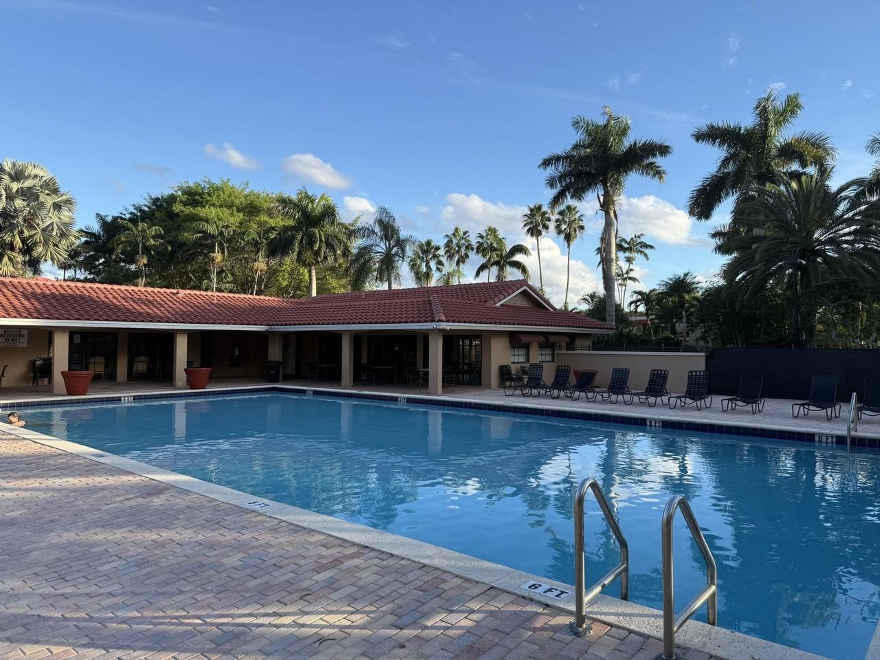 8171 Severn Dr #D - Photo 5 of 15