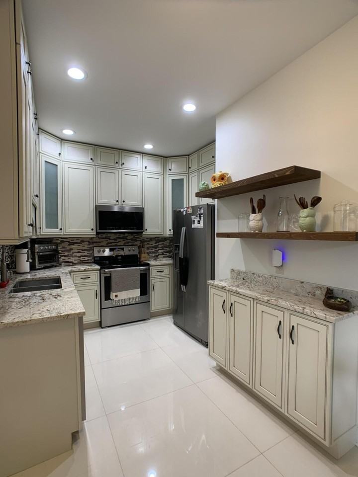 10465 Mateo Ct - Photo 4 of 35