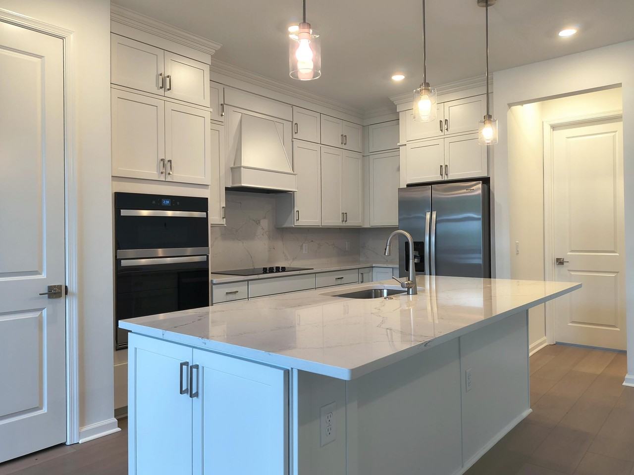 9713 Chora Tunel Way - Photo 2 of 19