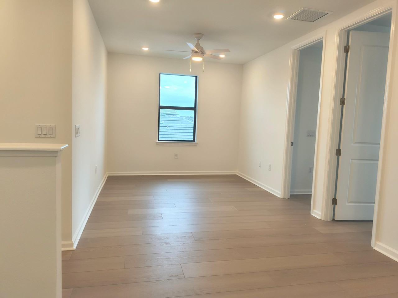 9713 Chora Tunel Way - Photo 7 of 19