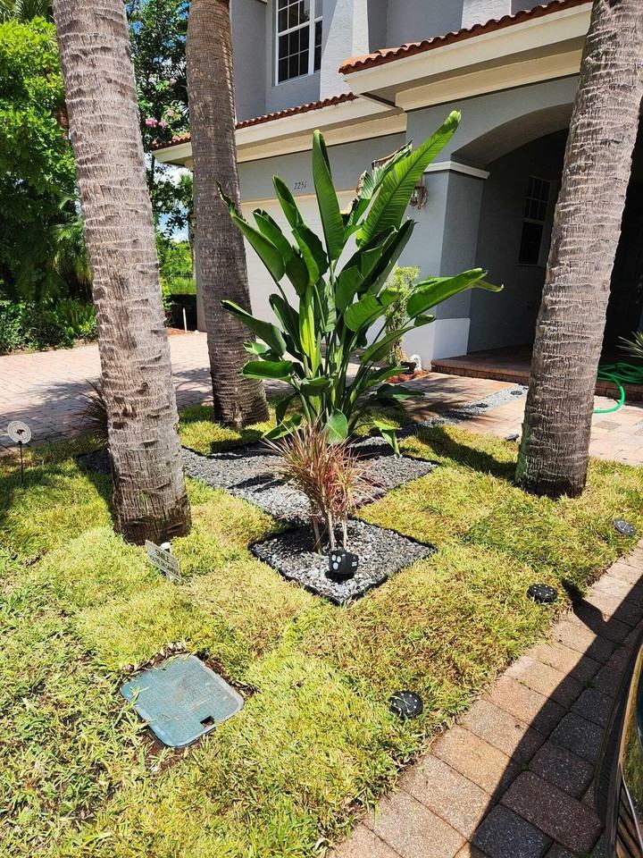 2247 Sw Cape Cod Dr - Photo 4 of 34