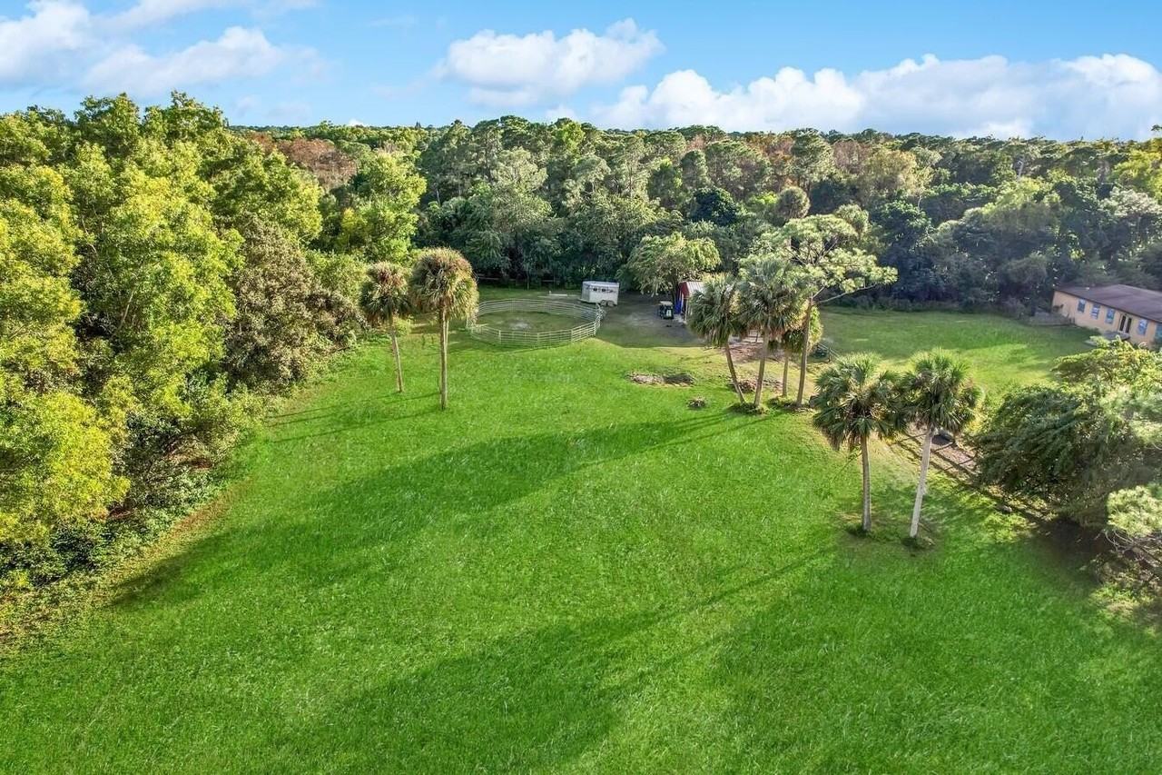 11424 165th Rd N - Photo 6 of 33